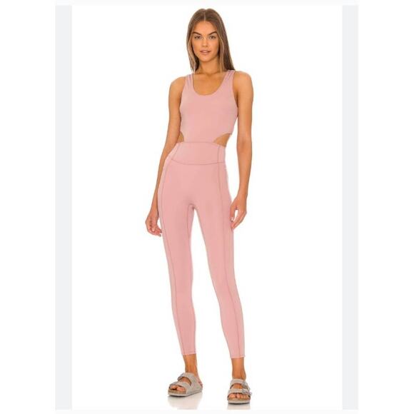 New Free People FP MOVEMENT Back It Up Yoga Jumpsuit $98 MEDIUM Peach - Picture 2 of 7